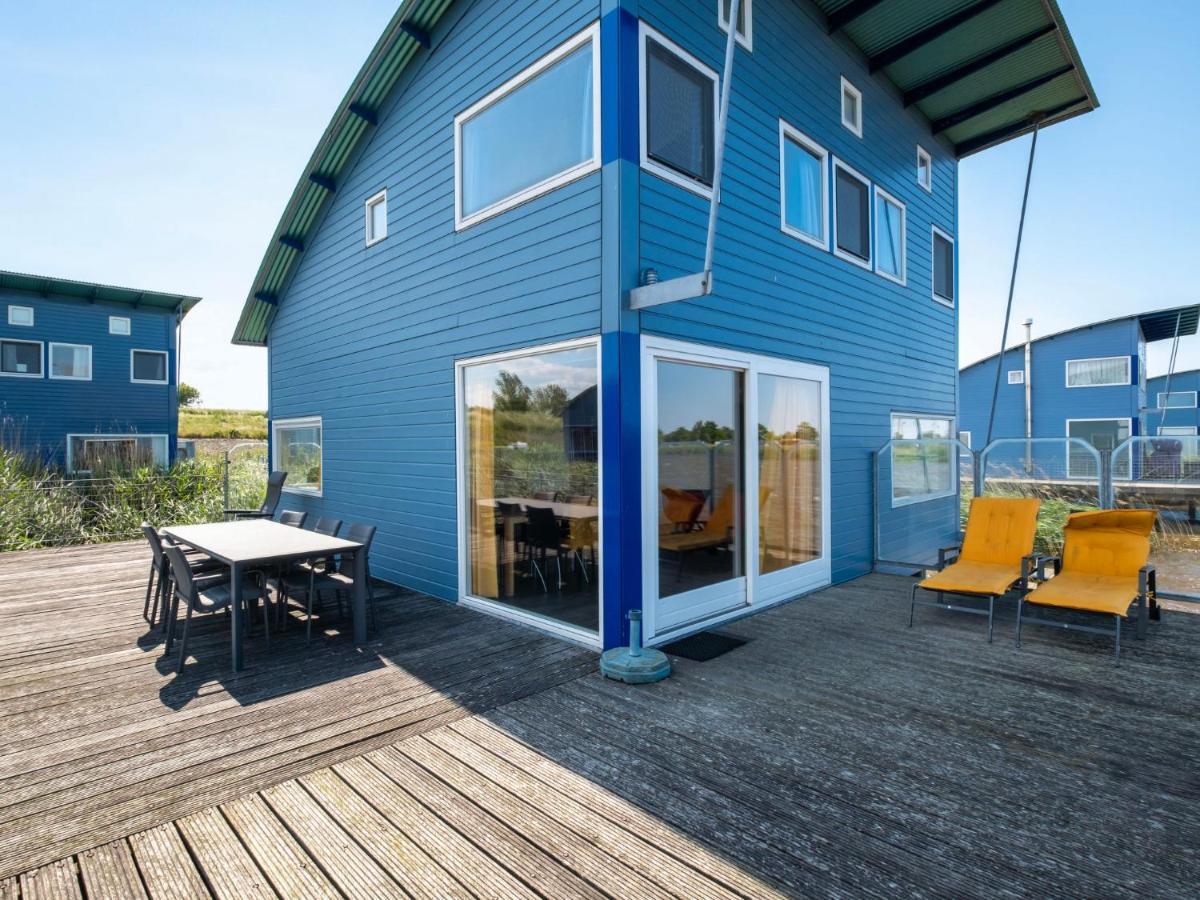 Holiday Home Jachthaven Oostmahorn Anjum Buitenkant foto