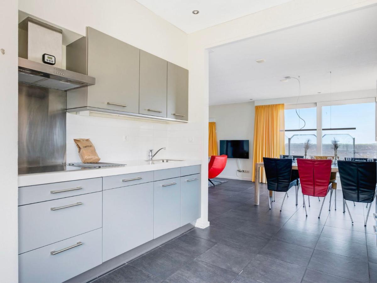 Holiday Home Jachthaven Oostmahorn Anjum Buitenkant foto
